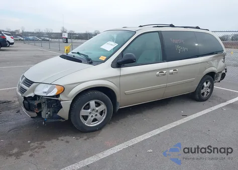 2005 Dodge Grand Caravan Sxt z USA, uszkodzony, nr VIN 2D4GP44L75R326111